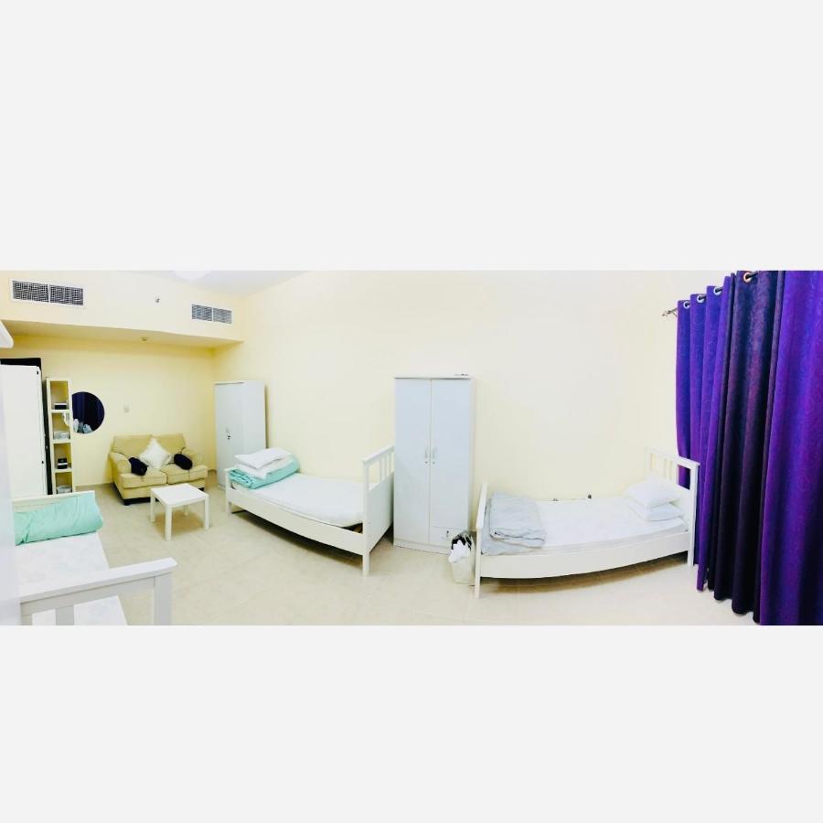 Nash Guest House Females Only ดูไบ ห้อง รูปภาพ